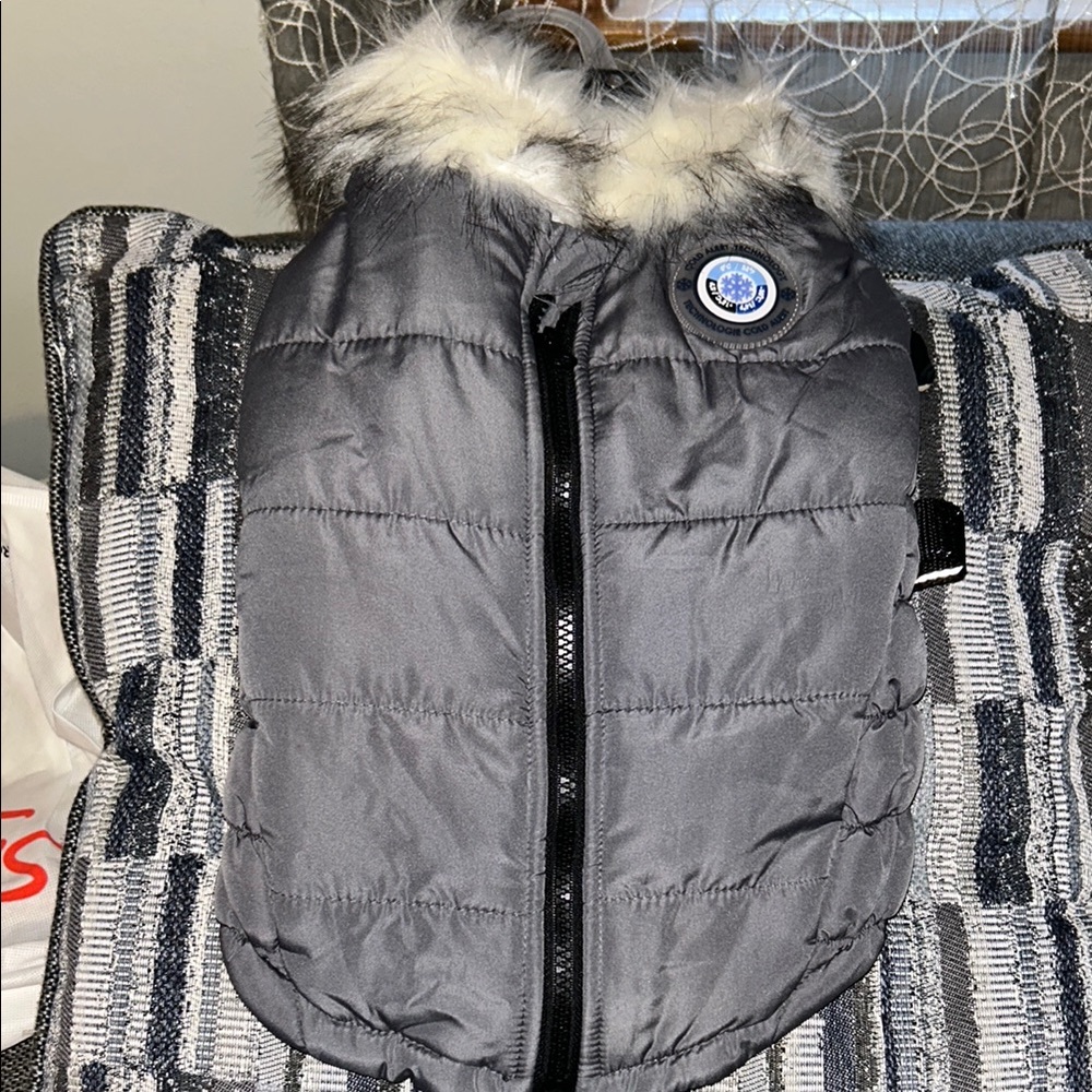 Puffer Vest with Faux Fur Trim